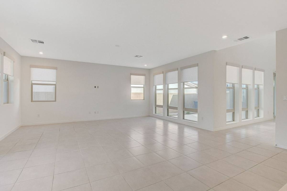 House for rent at 10280 Timberline Valley Ave, Las Vegas, NV 89166