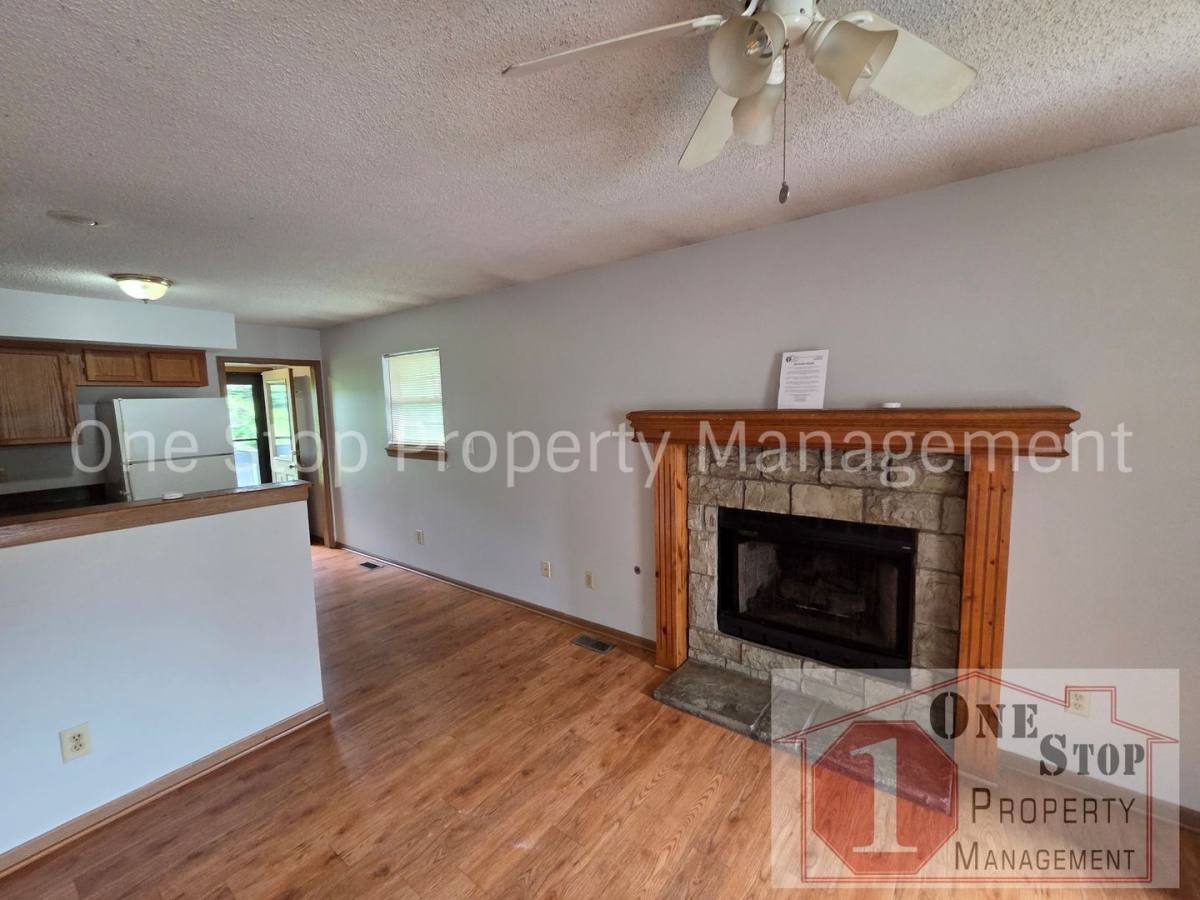 House for rent at 5027 N Topping Ave, Kansas City, MO 64119