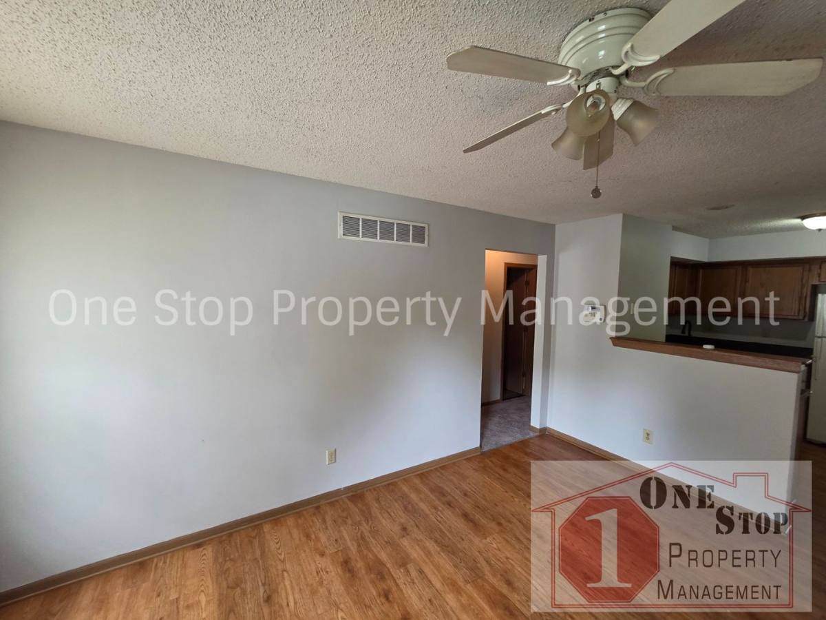 House for rent at 5027 N Topping Ave, Kansas City, MO 64119