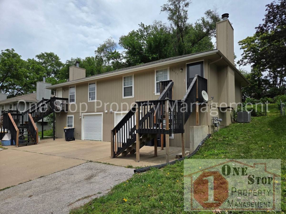 House for rent at 5027 N Topping Ave, Kansas City, MO 64119