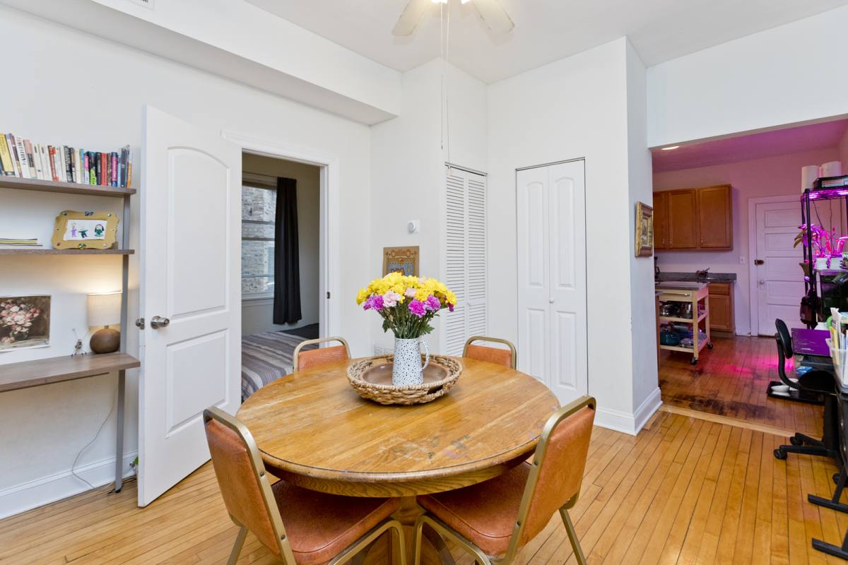Apartment for rent at 3841 N Bernard St #1F, Chicago, IL 60618