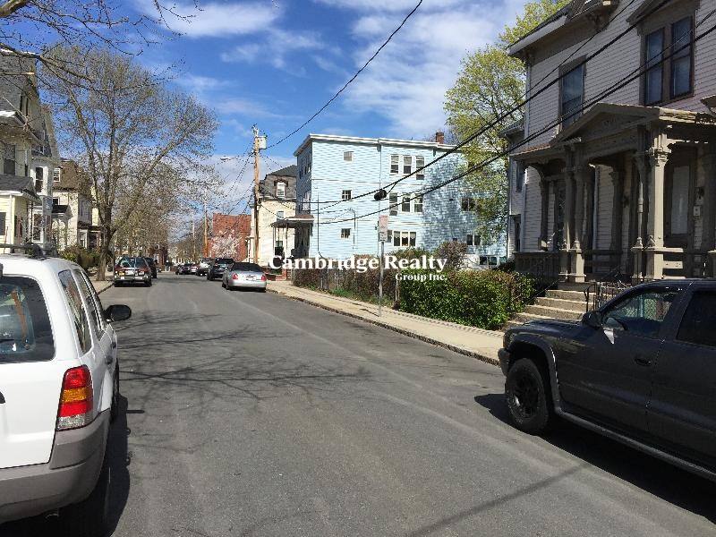 Apartment for rent at 9 Arlington St #3T, Somerville, MA 02145