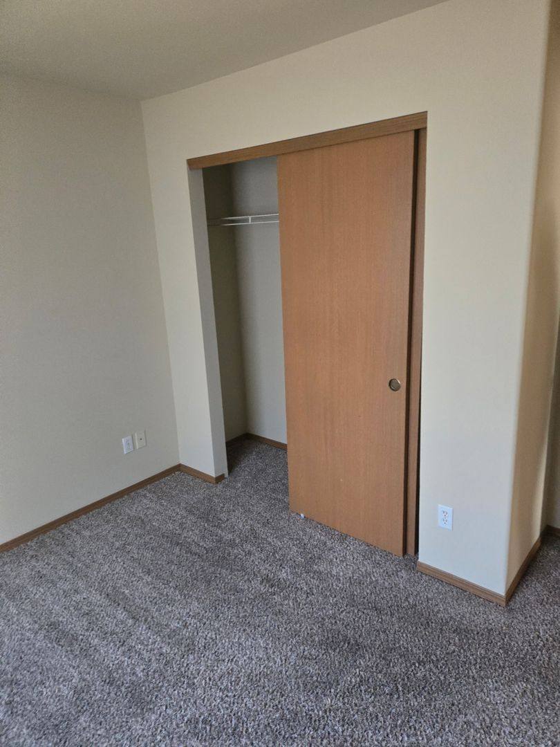 Apartment for rent at 335 Dean Ave, Umatilla, OR 97882