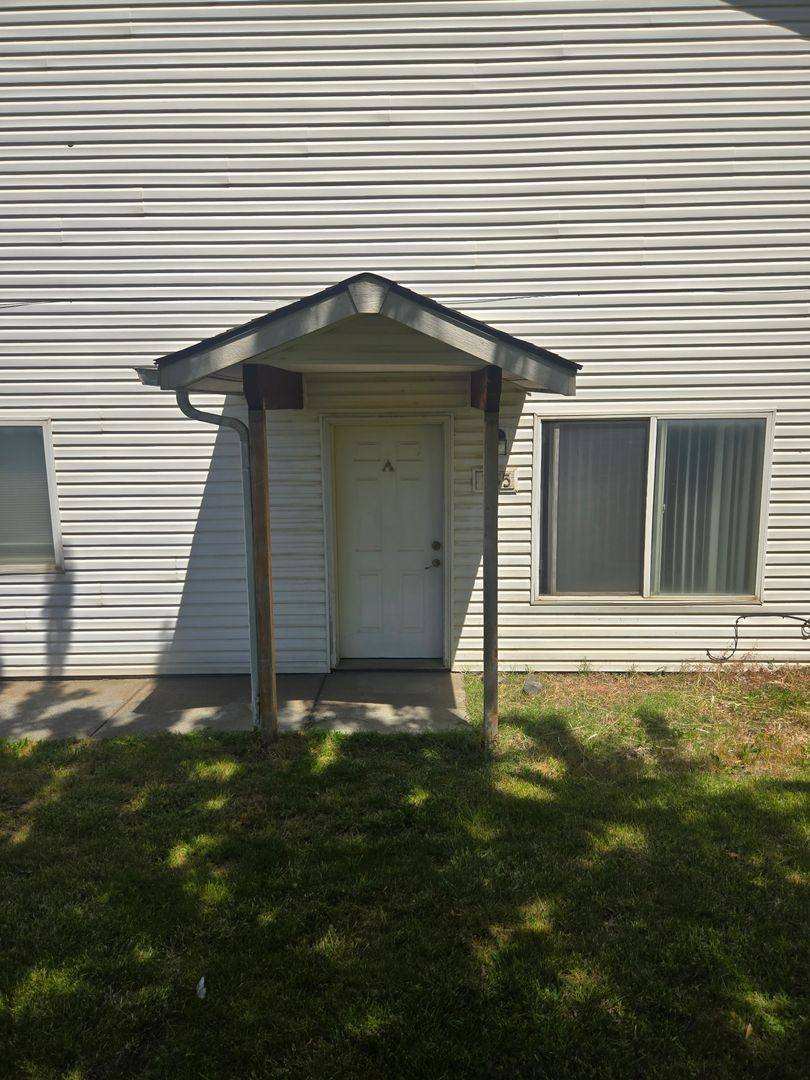 Apartment for rent at 335 Dean Ave, Umatilla, OR 97882