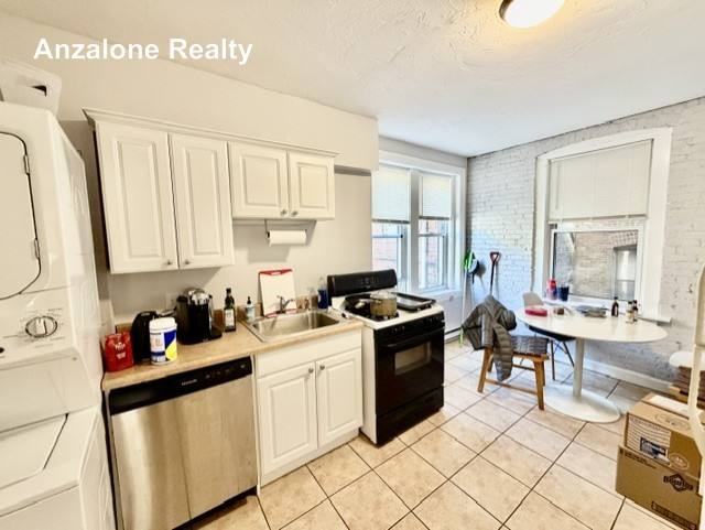 Apartment for rent at 11 Foster #4, Boston, MA 02109