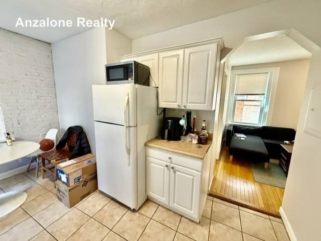 Apartment for rent at 11 Foster #4, Boston, MA 02109