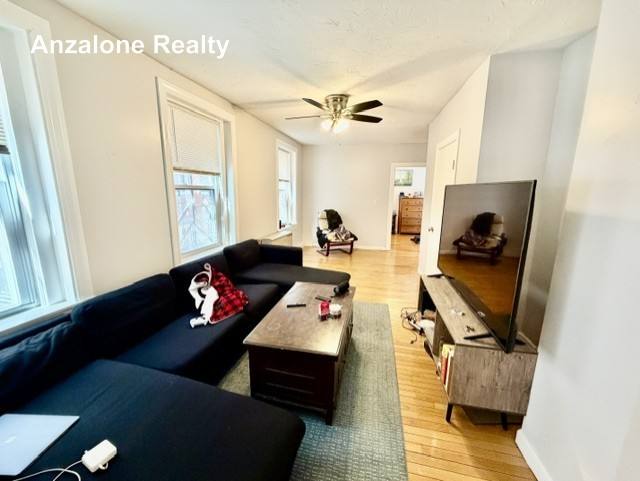 Apartment for rent at 11 Foster #4, Boston, MA 02109