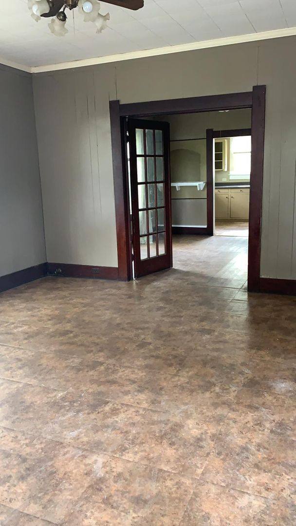 Apartment for rent at 1140 Ewing St, Beaumont, TX 77701