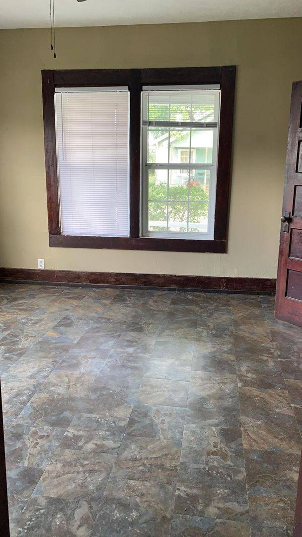 Apartment for rent at 1140 Ewing St, Beaumont, TX 77701