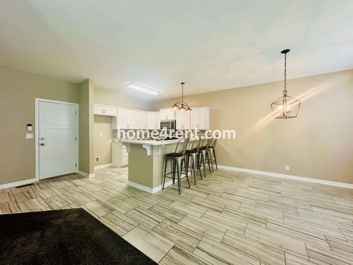 House for rent at 12701 E 47th Terrace Court S, Independence, MO 64055
