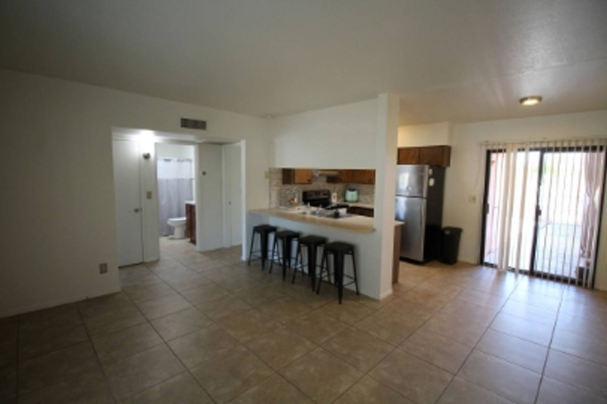 Townhouse for rent at 8838 E Arbor St, Tucson, AZ 85730