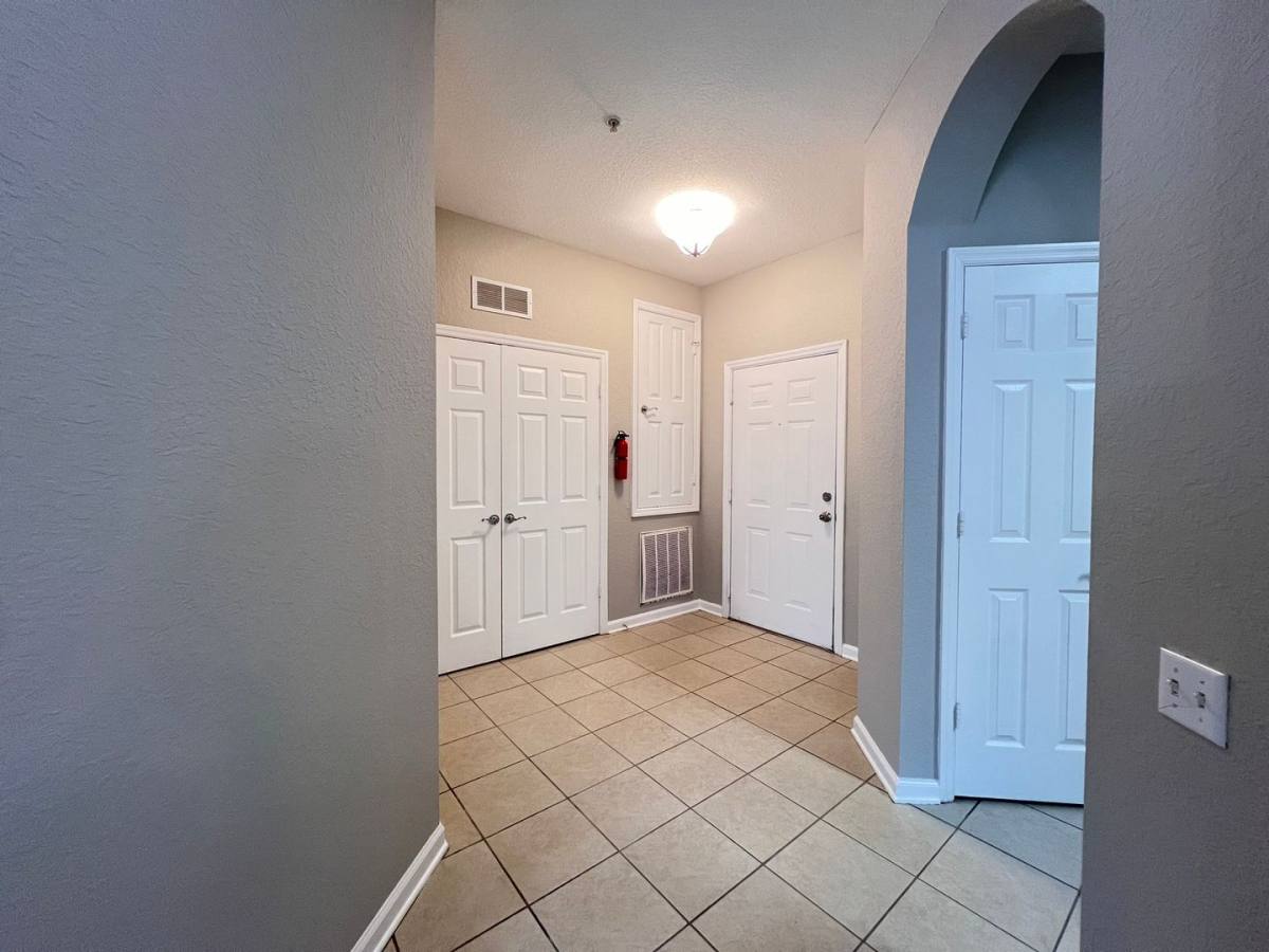 Apartment for rent at 2484 San Tecla St, Orlando, FL 32835