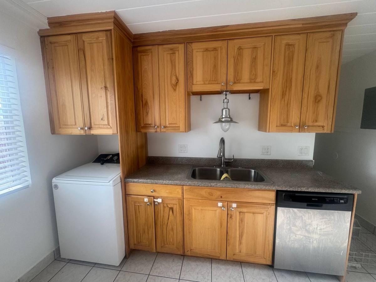 Apartment for rent at 717 E 12065 S, Draper, UT 84020