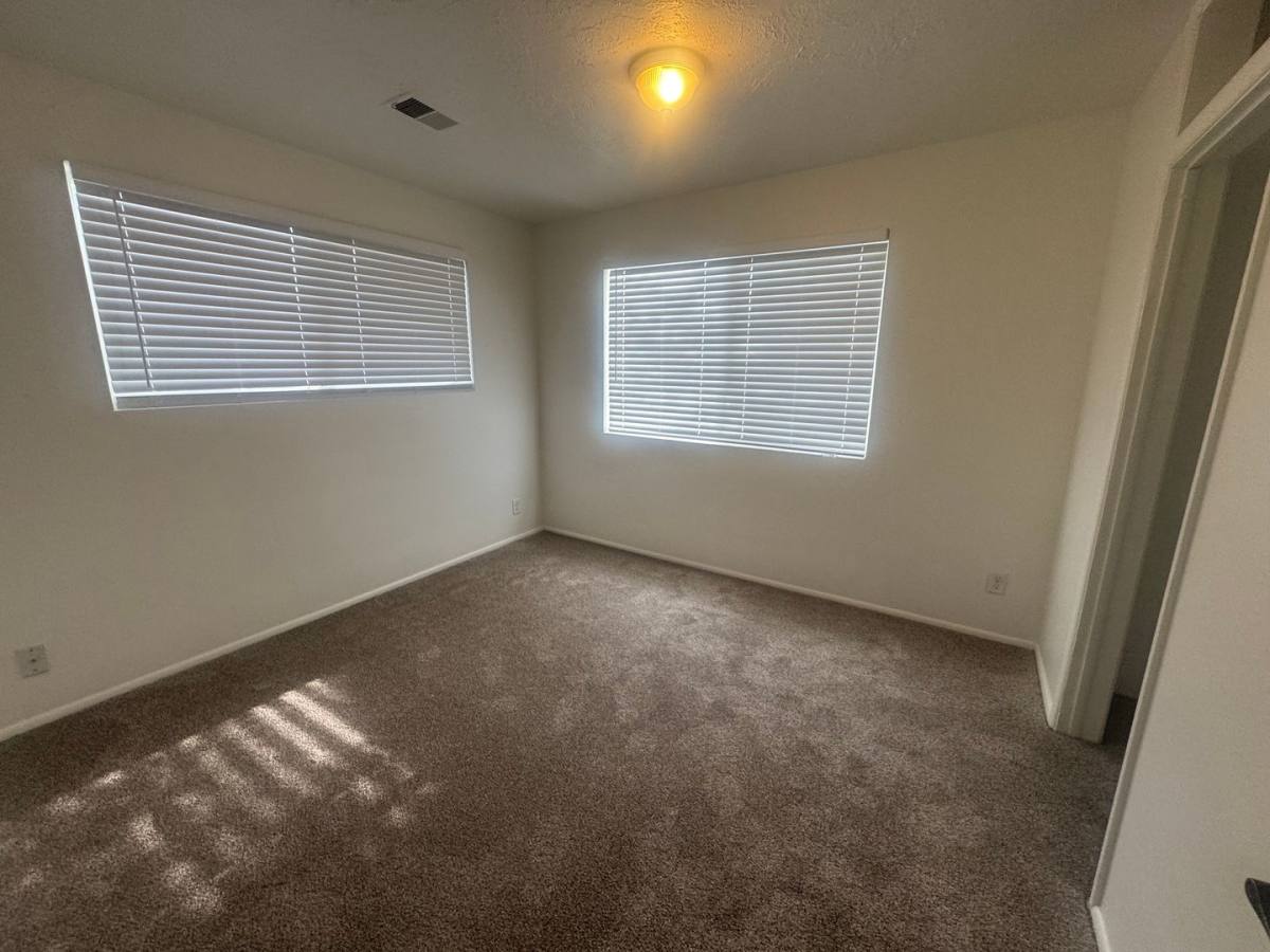 Apartment for rent at 717 E 12065 S, Draper, UT 84020