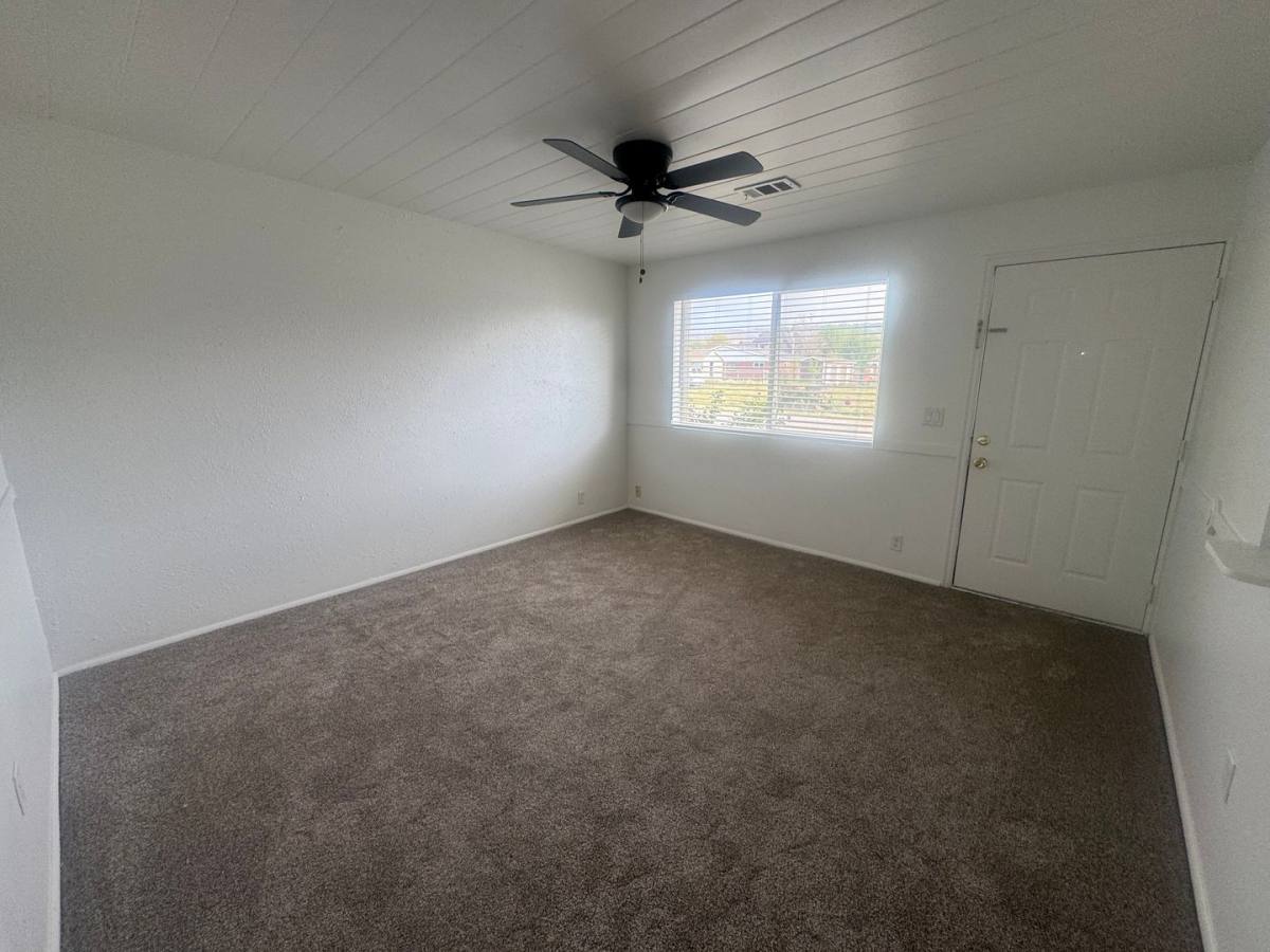 Apartment for rent at 717 E 12065 S, Draper, UT 84020