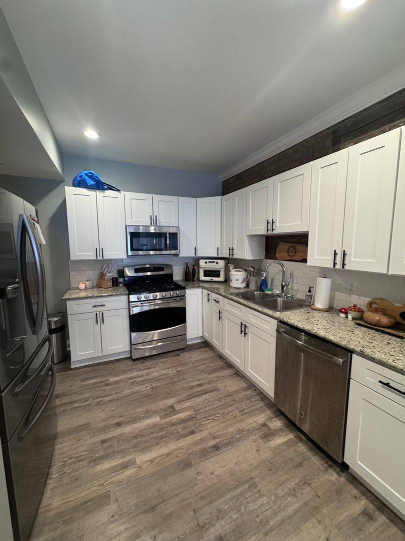 Condo for rent at 160 Symphony Way, Elgin, IL 60120