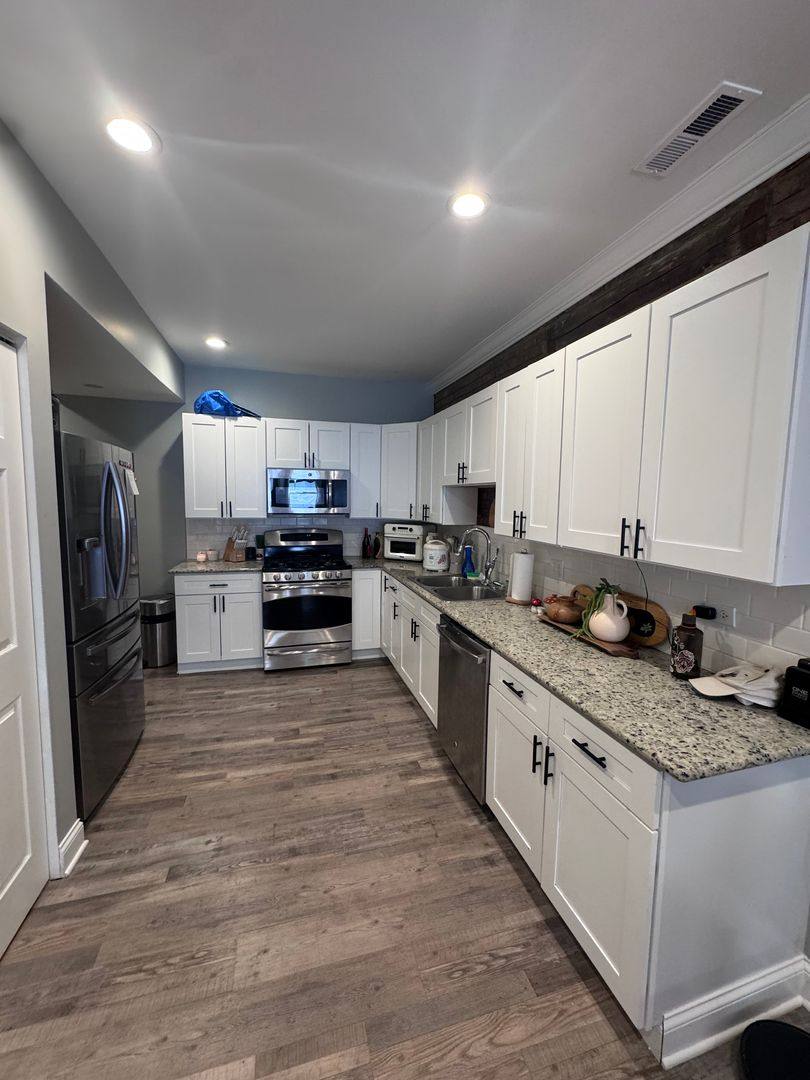 Condo for rent at 160 Symphony Way, Elgin, IL 60120