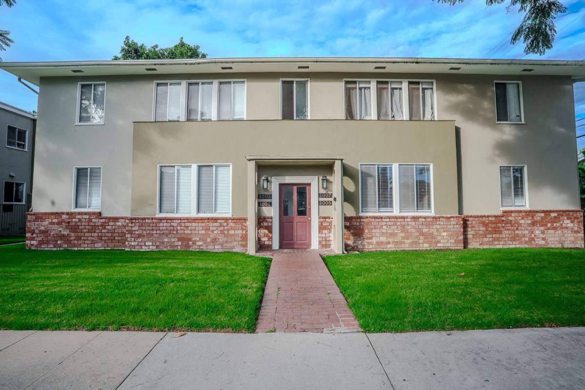 Apartment for rent at 761-799 E 46th St, Long Beach, CA 90807