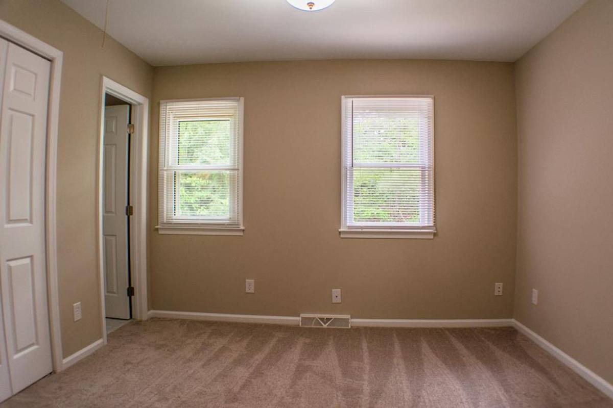 Townhouse for rent at 321 Oak Arbor Lane, Winston Salem, NC 27104