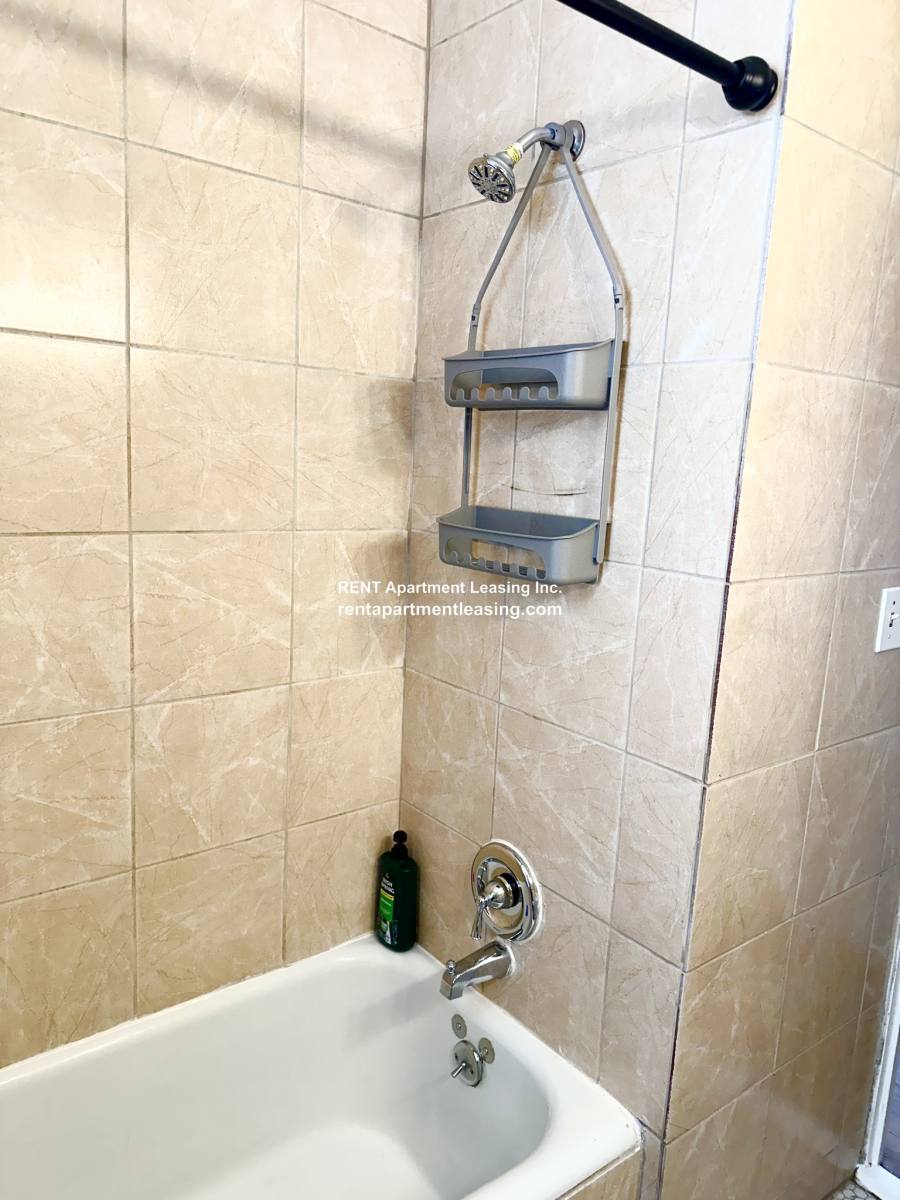 Apartment for rent at 6544 Talman Ave #2, Chicago, IL 60645