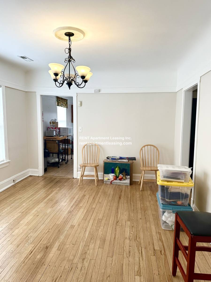 Apartment for rent at 6544 Talman Ave #2, Chicago, IL 60645
