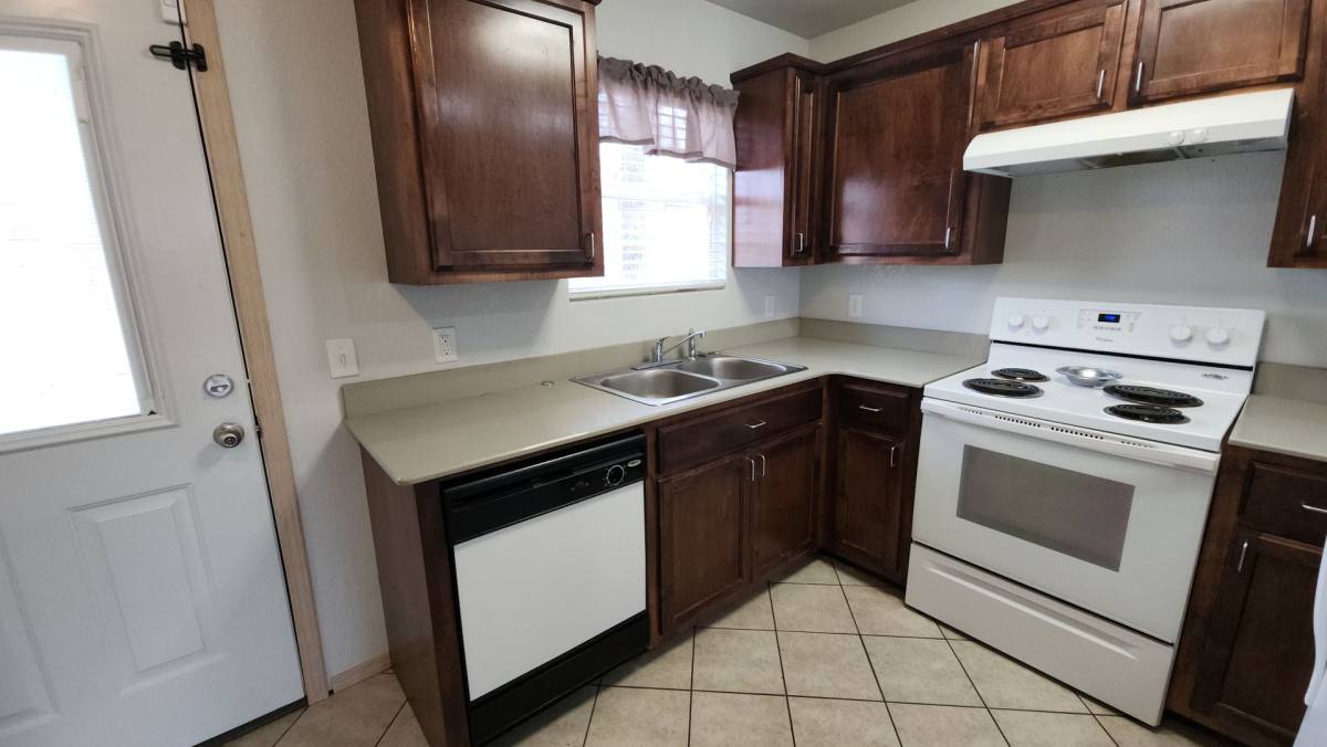 Townhouse for rent at 3318 N Detroit, Russellville, AR 72801