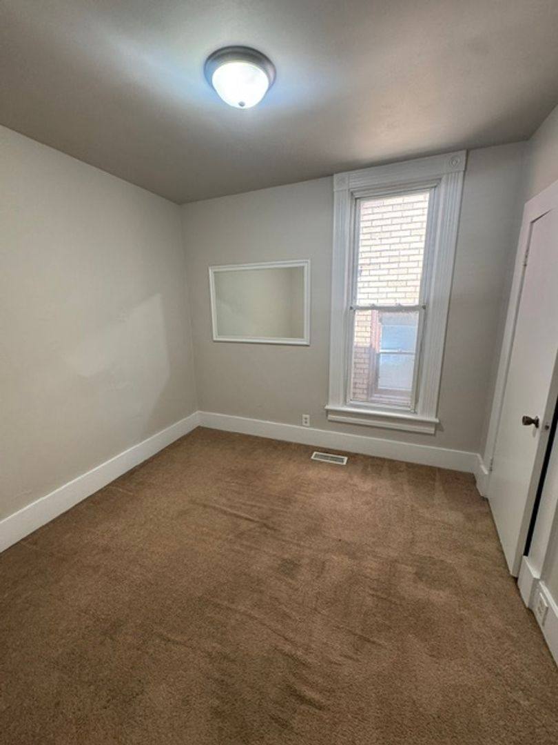 House for rent at 2514 S Wayne Ave, Fort Wayne, IN 46807