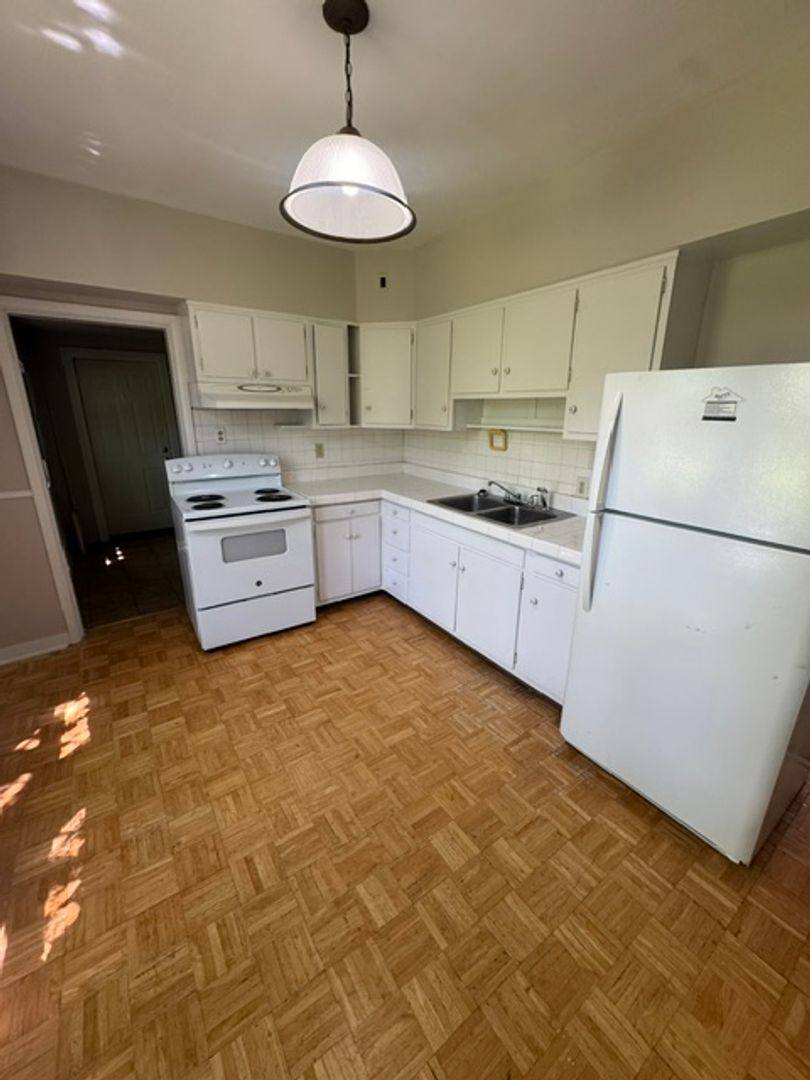 House for rent at 2514 S Wayne Ave, Fort Wayne, IN 46807