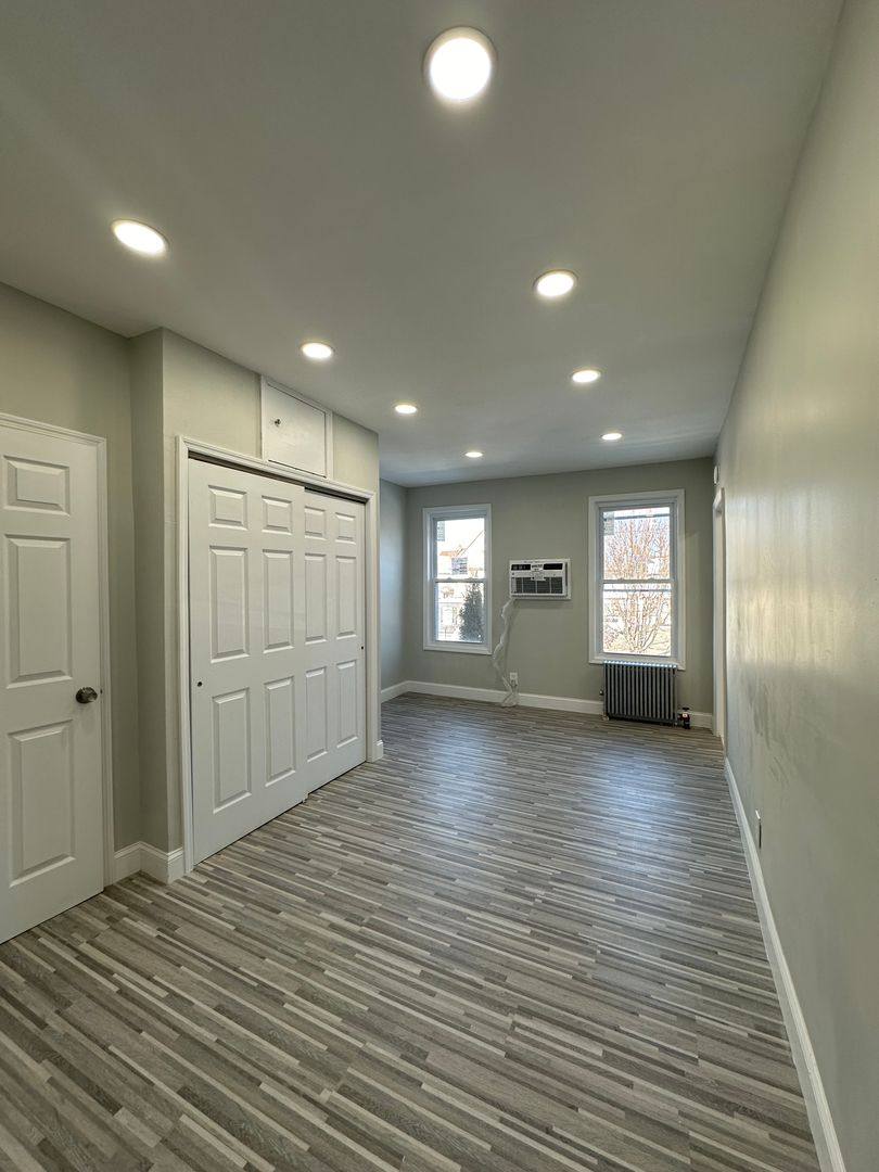 Apartment for rent at 5-21 Grove St, Plainfield, NJ 07060