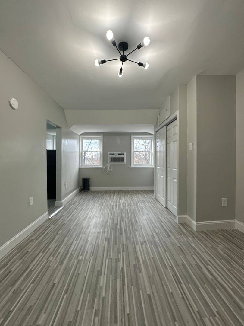 Apartment for rent at 5-21 Grove St, Plainfield, NJ 07060