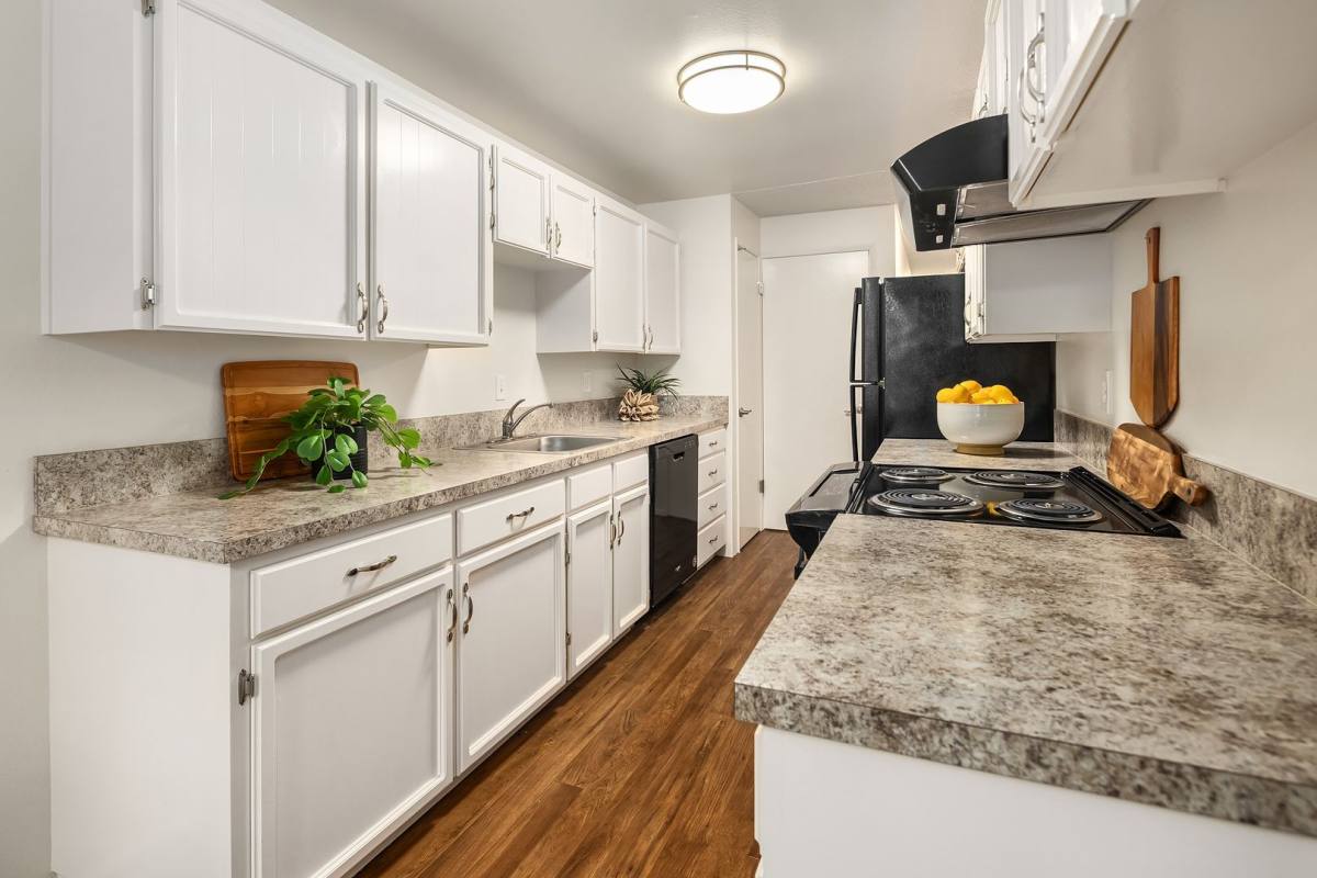 Apartment for rent at 830 Sunrise Place SW, Issaquah, WA 98027