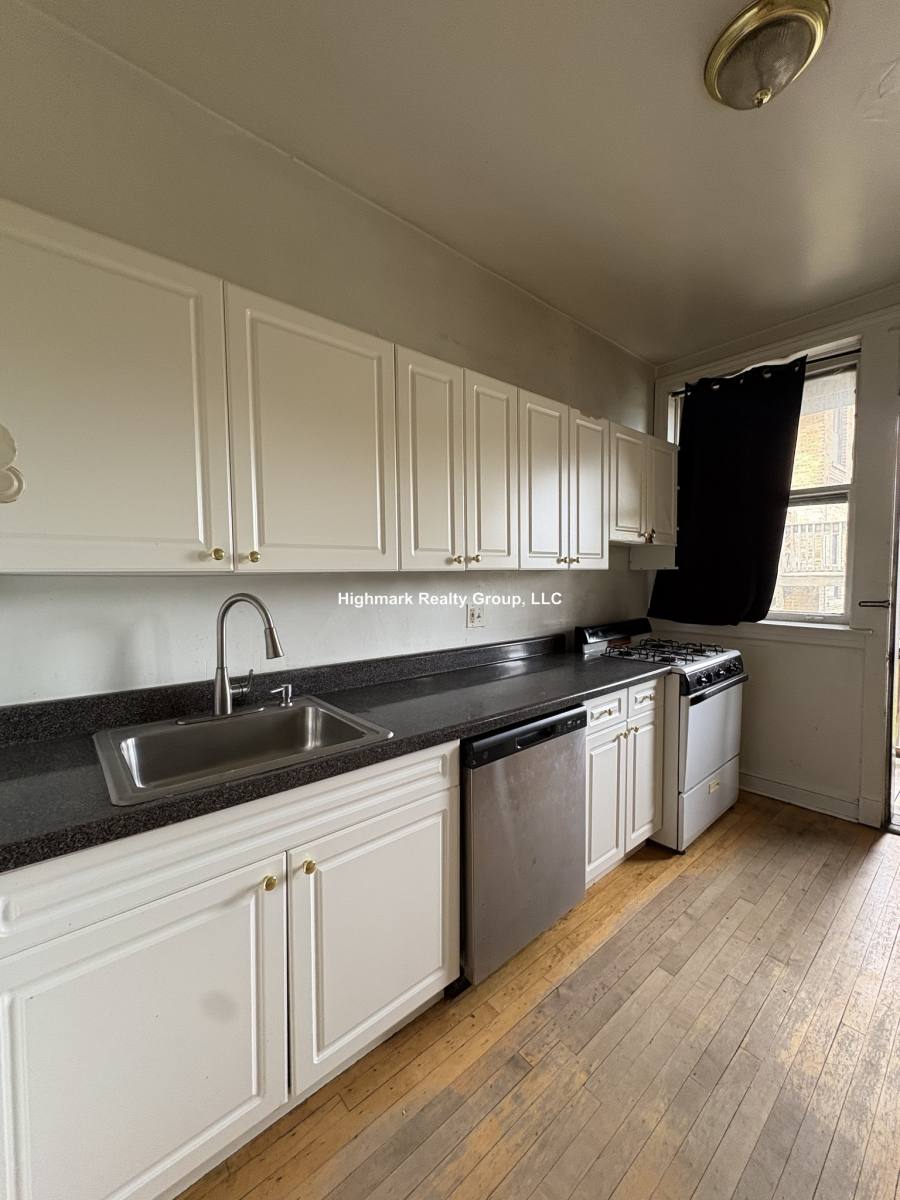 Apartment for rent at 943 Judson #4S, Evanston, IL 60202