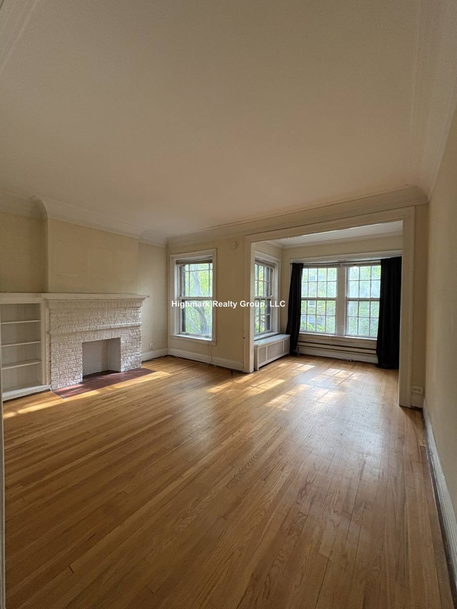 Apartment for rent at 943 Judson #4S, Evanston, IL 60202