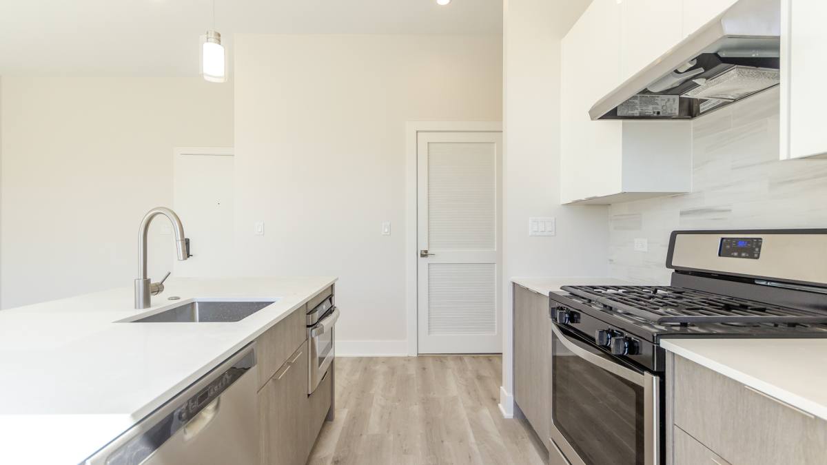 Apartment for rent at 662 N Sangamon #202, Chicago, IL 60642