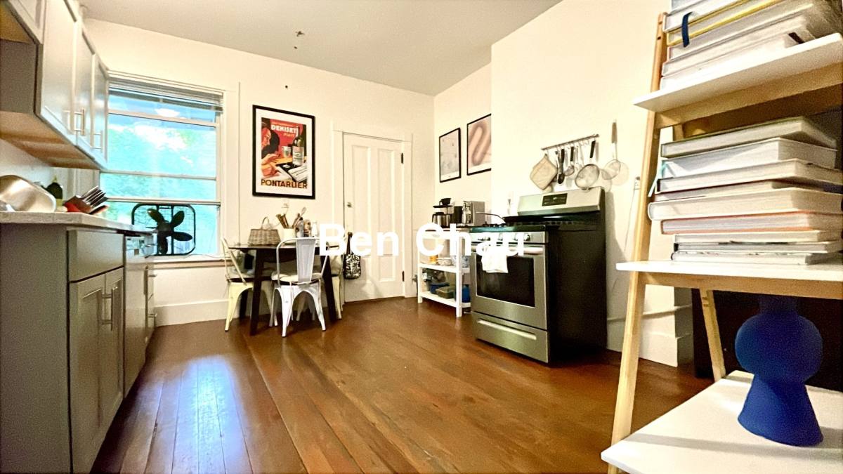 Apartment for rent at 19 Trowbridge St #3B, Cambridge, MA 02138