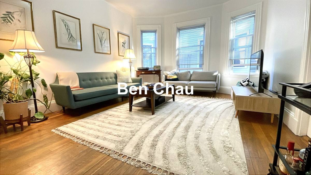 Apartment for rent at 19 Trowbridge St #3B, Cambridge, MA 02138