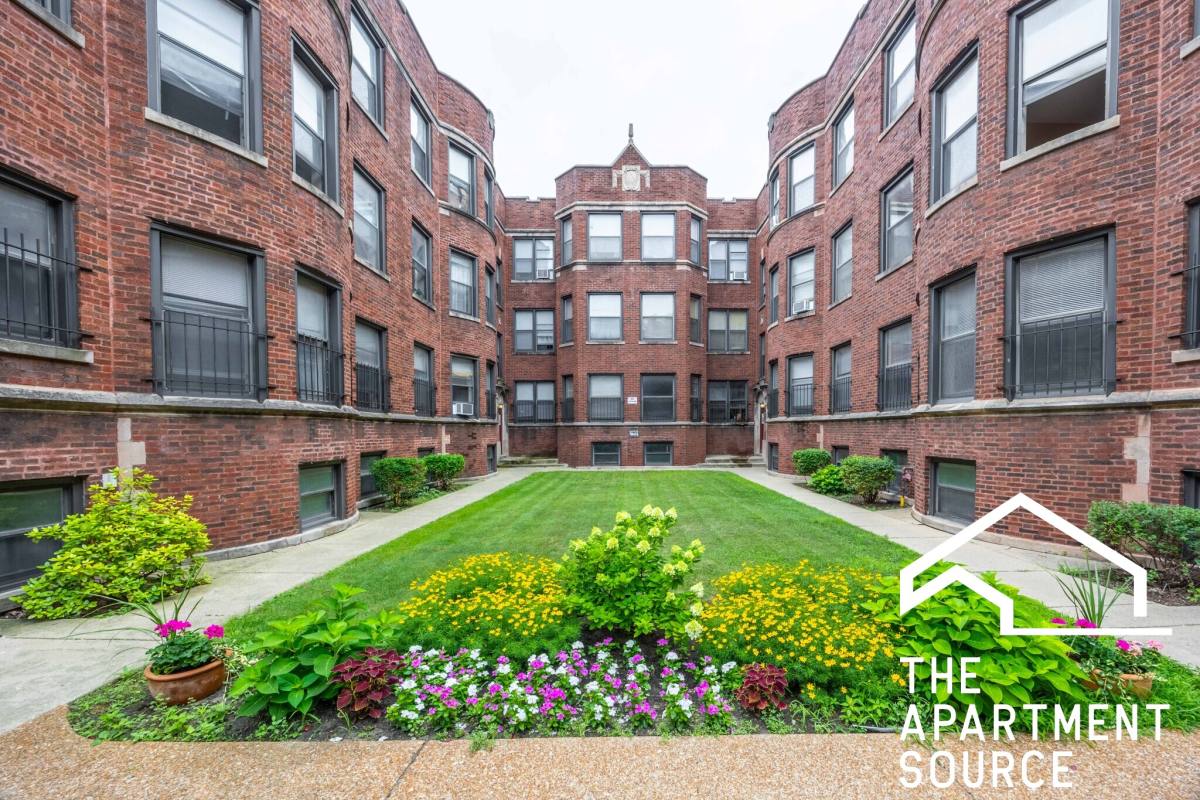 Apartment for rent at 7726 N Marshfield Ave #3A, Chicago, IL 60626