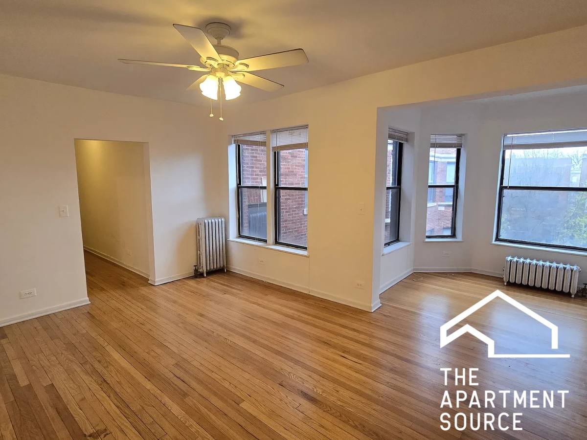 Apartment for rent at 7726 N Marshfield Ave #3A, Chicago, IL 60626