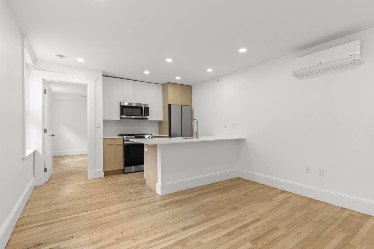 Apartment for rent at 26 Bradlee Rd #404, Medford, MA 02155