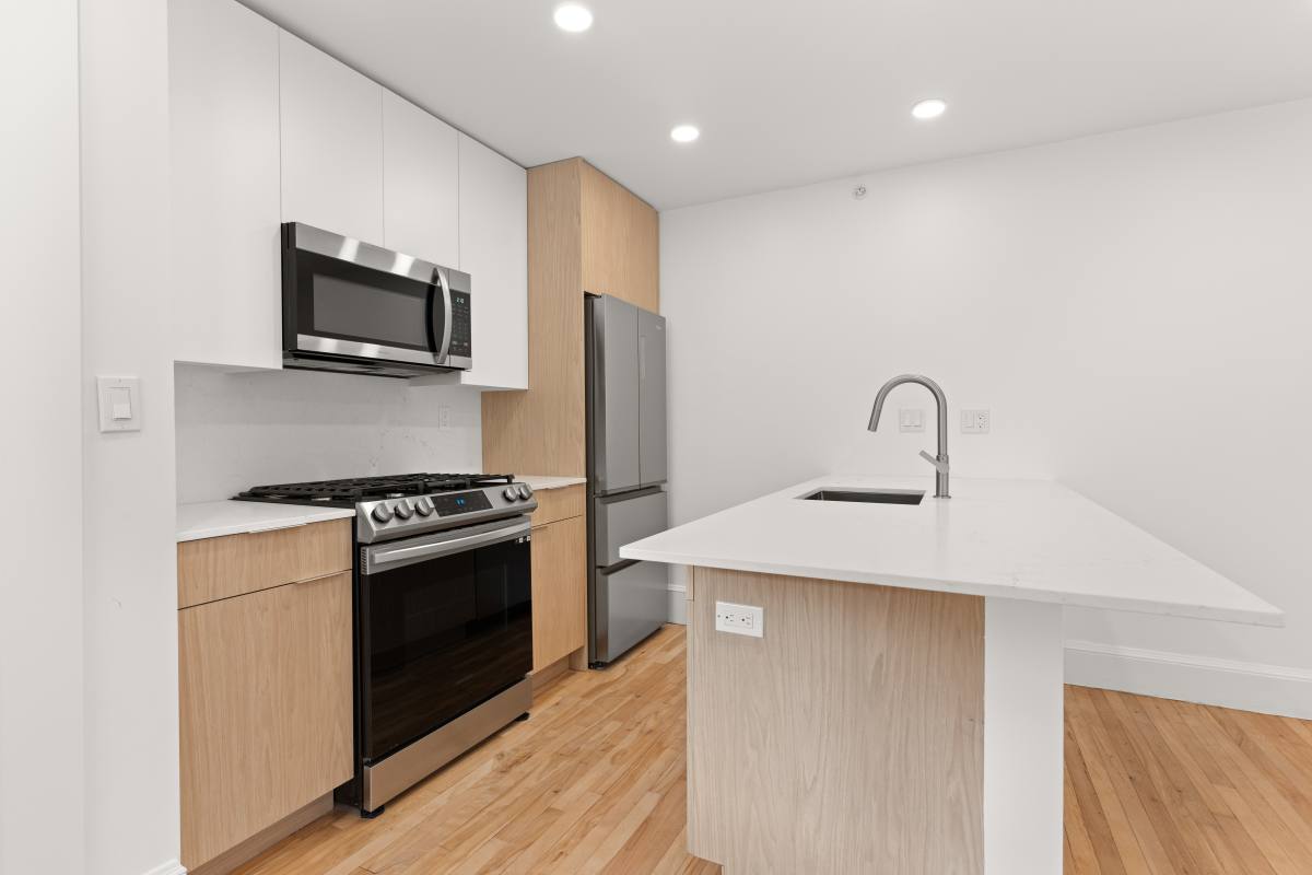 Apartment for rent at 26 Bradlee Rd #404, Medford, MA 02155