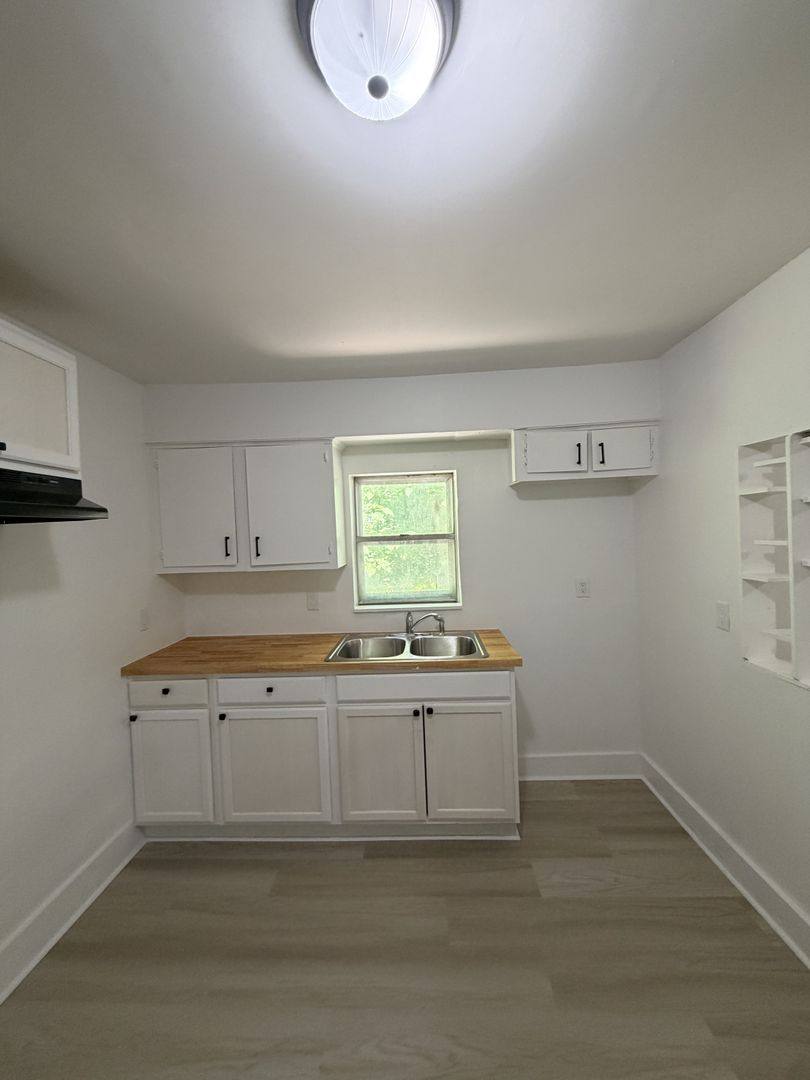 House for rent at 3482 Lamphier Ave, Memphis, TN 38111