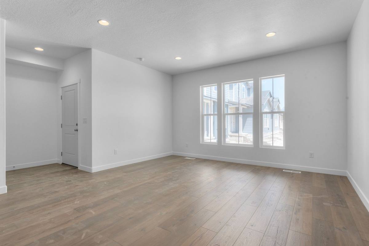Townhouse for rent at 1599 E 6755 N, Eagle Mountain, UT 84005