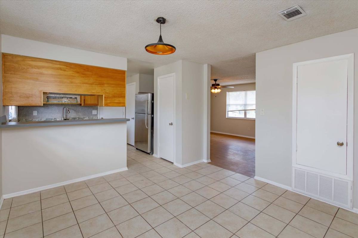 Apartment for rent at 131 Langston Dr, Sanford, FL 32771