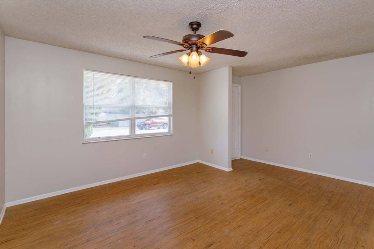 Apartment for rent at 131 Langston Dr, Sanford, FL 32771