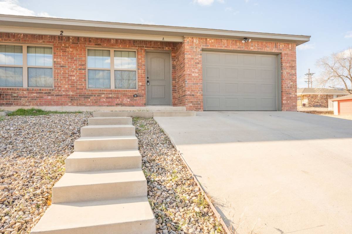 House for rent at 2 Windy Meadow Lane, Canyon, TX 79015