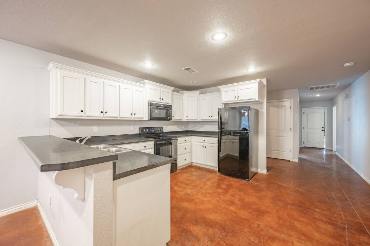House for rent at 2 Windy Meadow Lane, Canyon, TX 79015