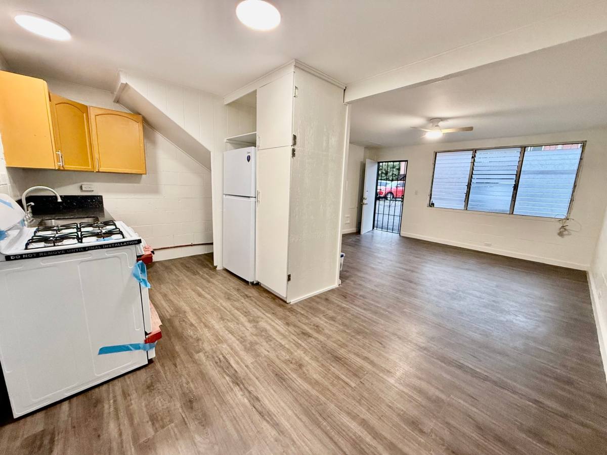 Apartment for rent at 94-238 Aniani Place, Waipahu, HI 96797