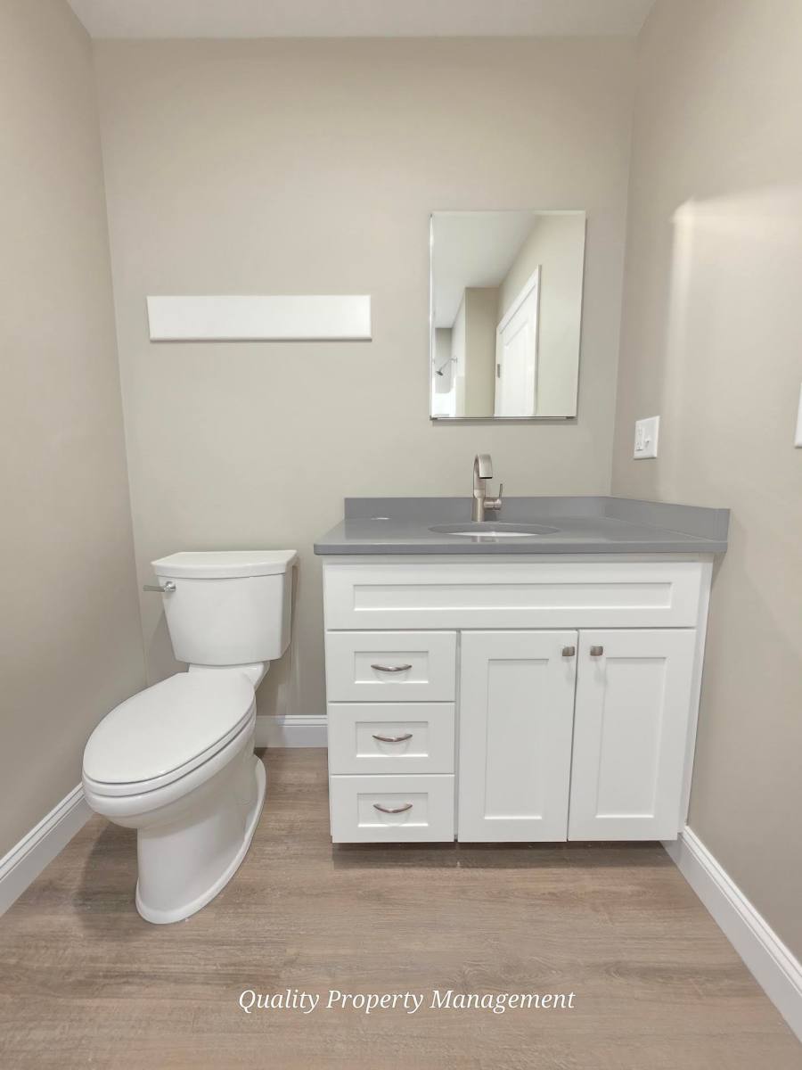 Apartment for rent at 375 Lincoln St #2, Bangor, ME 04401