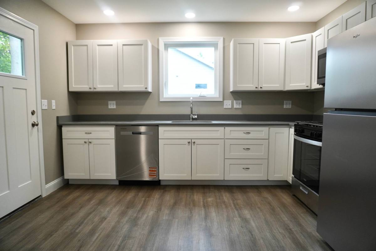 Apartment for rent at 375 Lincoln St #2, Bangor, ME 04401