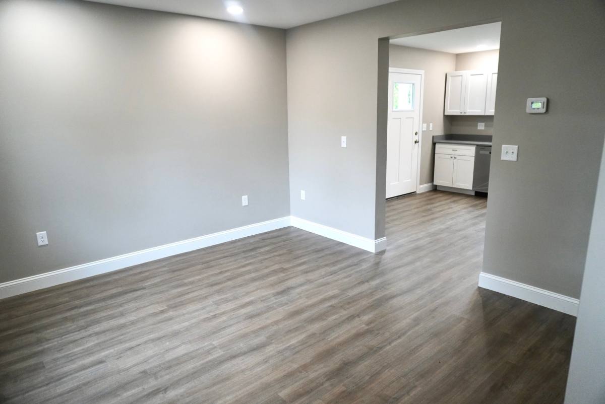 Apartment for rent at 375 Lincoln St #2, Bangor, ME 04401